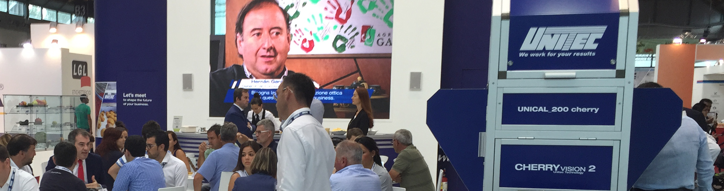 Unitec presents Unisorting and the new technologies for select cherries and blueberries